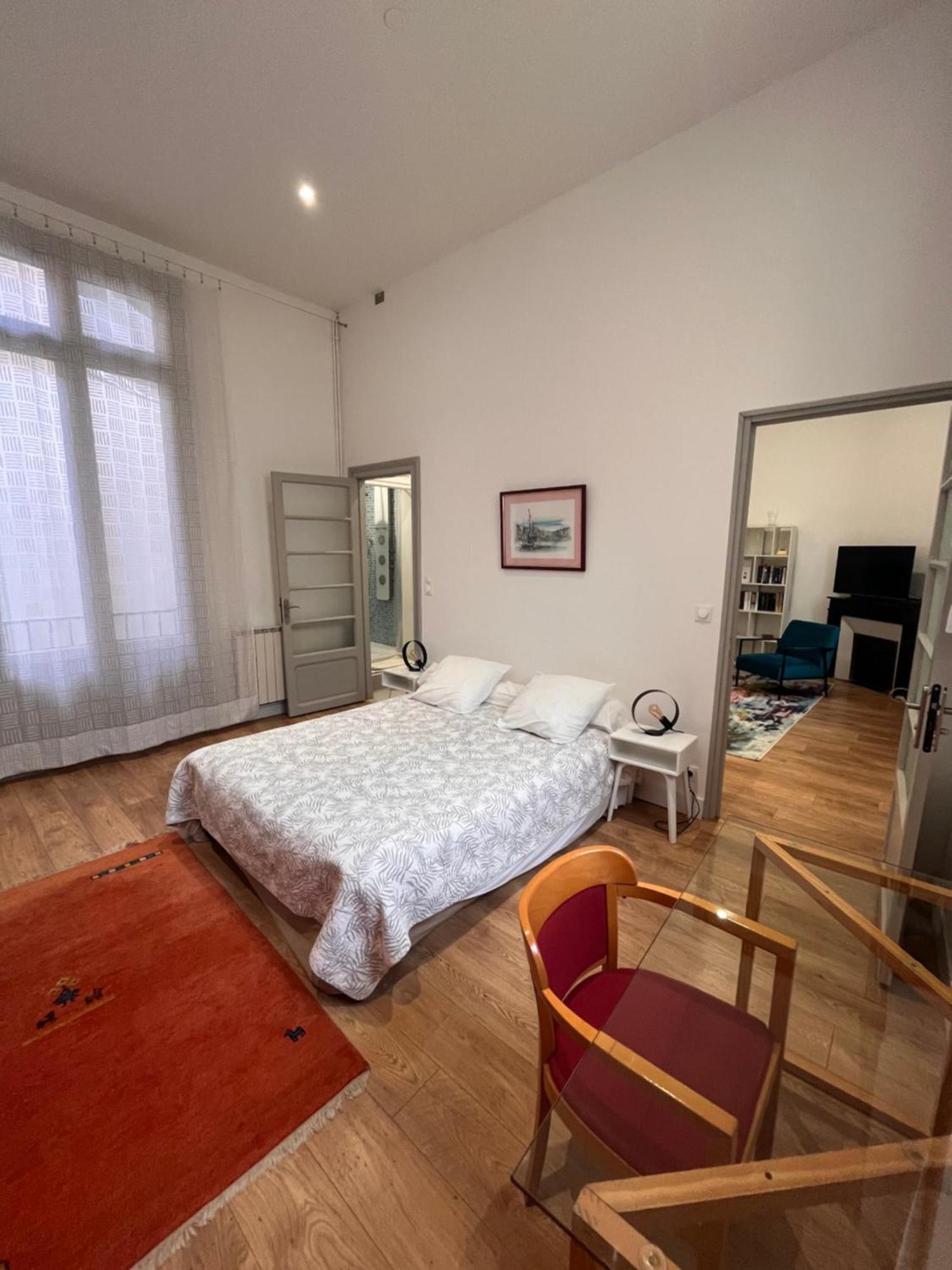 Les Clematites Apartment Narbonne Bagian luar foto